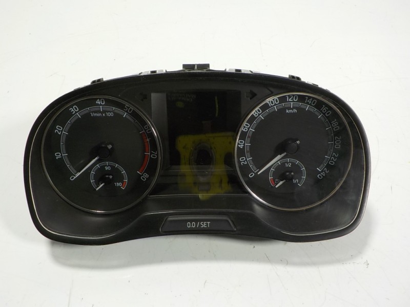 Recambio de cuadro instrumentos para skoda fabia combi 1.0 tsi referencia OEM IAM 6V0920740D 6V0920740D 