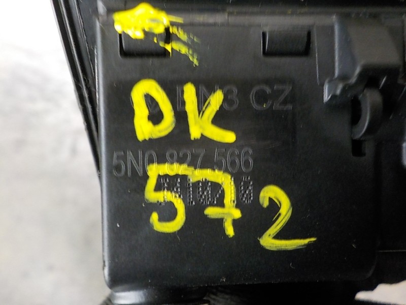 Recambio de maneta porton para volkswagen passat variant (3c5) 2.0 tdi referencia OEM IAM 5N0827566T 5N0827566 