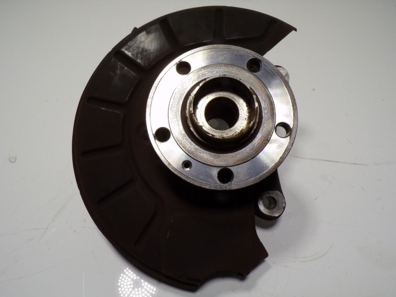 Recambio de mangueta delantera derecha para volkswagen passat variant (3c5) 2.0 tdi referencia OEM IAM 3C0407254F  