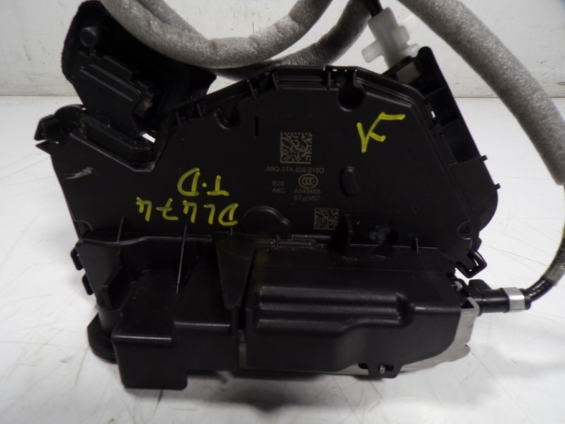 Recambio de cerradura puerta trasera derecha para seat leon sportstourer (kl8) fr referencia OEM IAM 5TA839016Q 5TA839016Q 