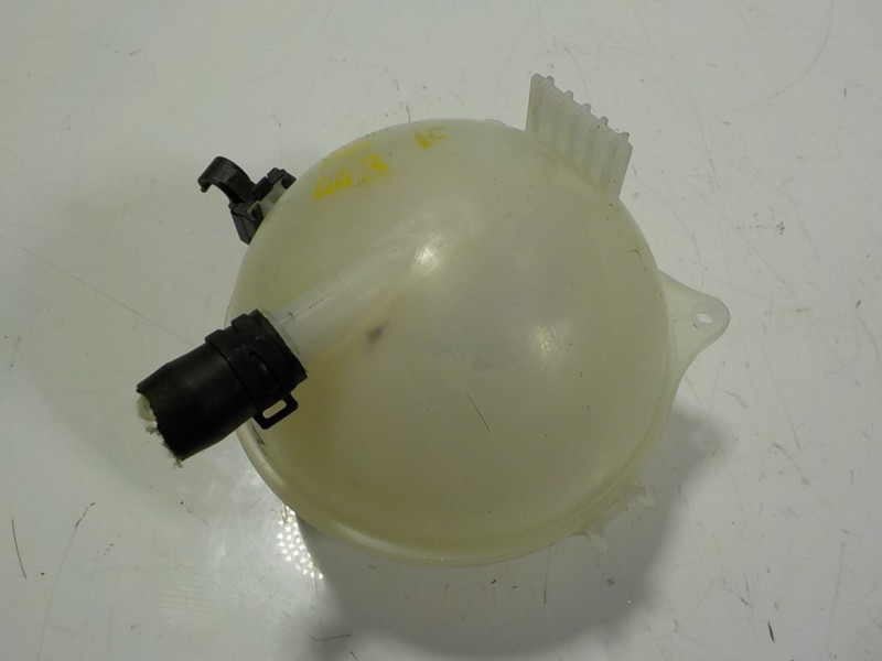 Recambio de deposito expansion para skoda fabia combi 1.0 tsi referencia OEM IAM 6Q0121407D 6Q0121407D 