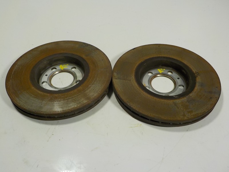 Recambio de disco freno delantero para skoda fabia combi 1.0 tsi referencia OEM IAM 6R0615301D  