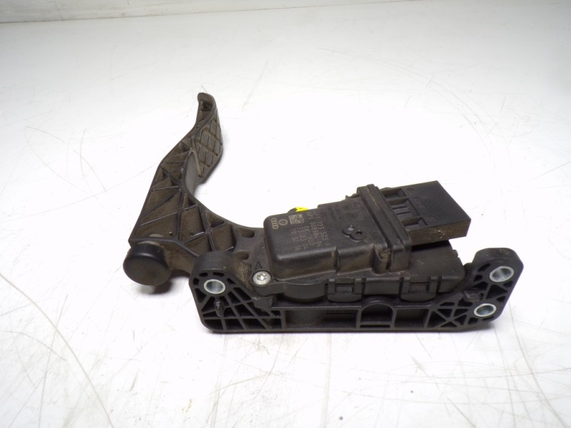 Recambio de potenciometro pedal para audi a6 berlina (4f2) 3.2 fsi quattro referencia OEM IAM 4F1723523B 4F1723523A 