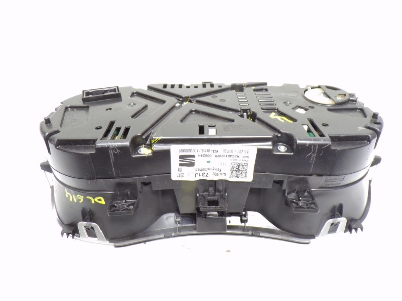 Recambio de cuadro instrumentos para seat toledo (kg3) 1.6 tdi referencia OEM IAM 6JA920731J 6JA920731J 