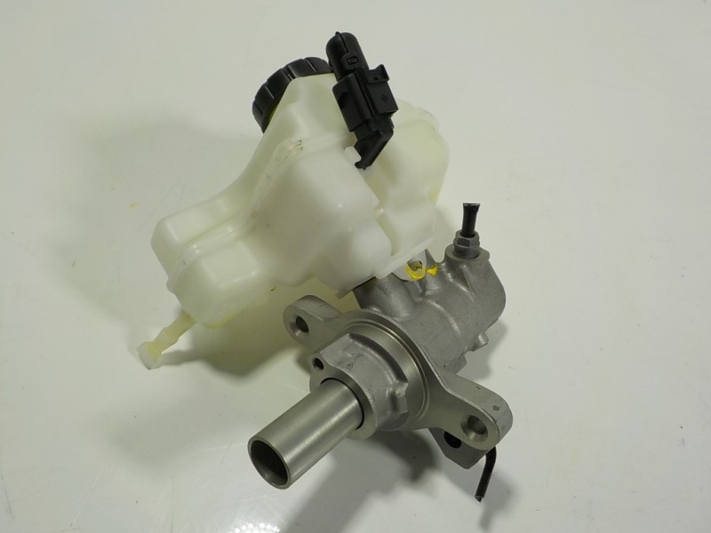 Recambio de bomba freno para seat leon sportstourer (kl8) 2.0 tdi referencia OEM IAM 3Q1614019D 02048644P7 