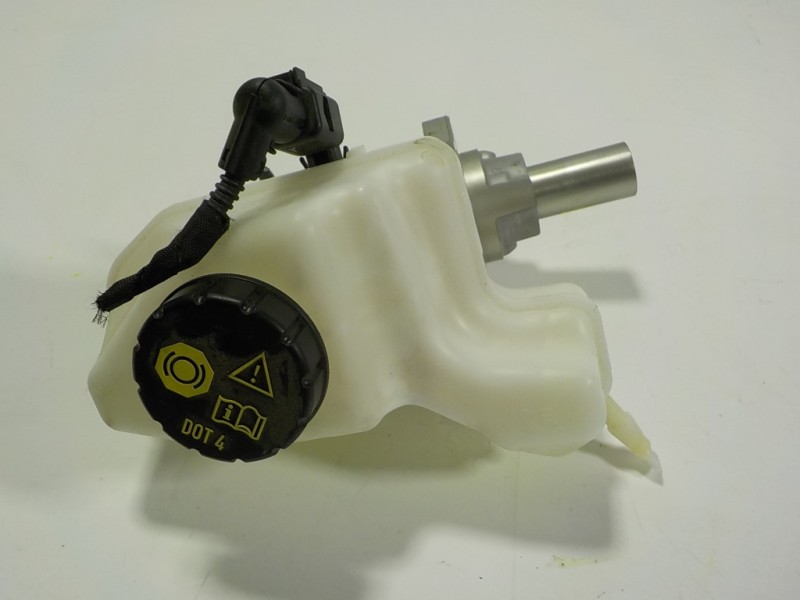 Recambio de bomba freno para seat leon sportstourer (kl8) 2.0 tdi referencia OEM IAM 3Q1614019D 02048644P7 