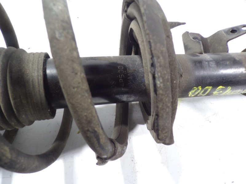 Recambio de amortiguador delantero derecho para hyundai i20 1.4 cat referencia OEM IAM 546604P500 546604P500 