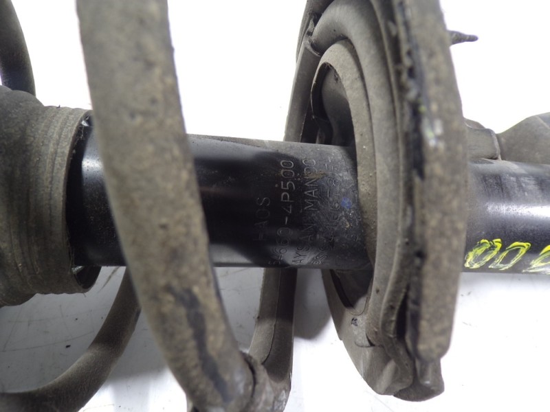 Recambio de amortiguador delantero derecho para hyundai i20 1.4 cat referencia OEM IAM 546604P500 546604P500 