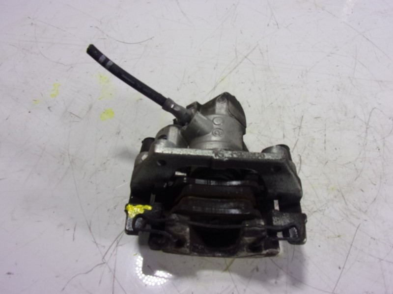 Recambio de pinza freno trasera derecha para volvo v40 cross country 2.0 diesel cat referencia OEM IAM 36001766  