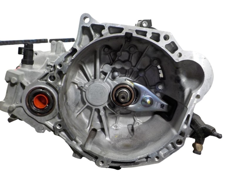 Recambio de caja cambios para hyundai i20 1.4 cat referencia OEM IAM 4300026681 TZ75DU 