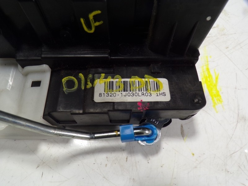 Recambio de cerradura puerta delantera derecha para hyundai i20 1.4 cat referencia OEM IAM 813201J030 813201J030 