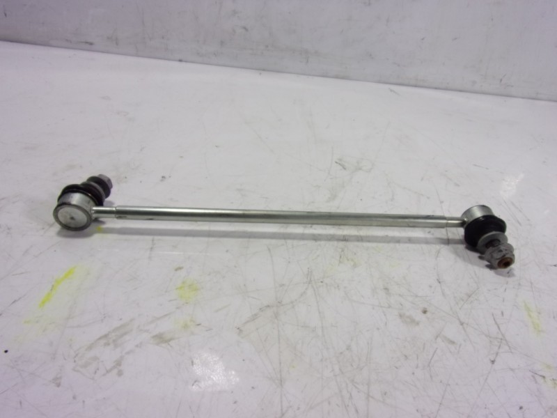 Recambio de tirante delantero izquierdo para lexus nx 300h 2wd referencia OEM IAM 4882042030  