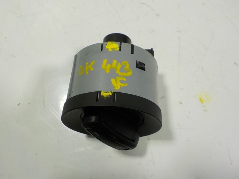 Recambio de mando luces para skoda fabia combi 1.0 tsi referencia OEM IAM 5E0941431DWHI 5E0941431D 