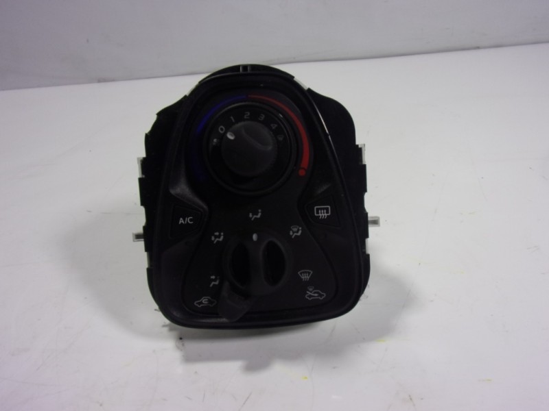 Recambio de mando calefaccion / aire acondicionado para toyota aygo 1.0 vvti referencia OEM IAM 55900YV030  