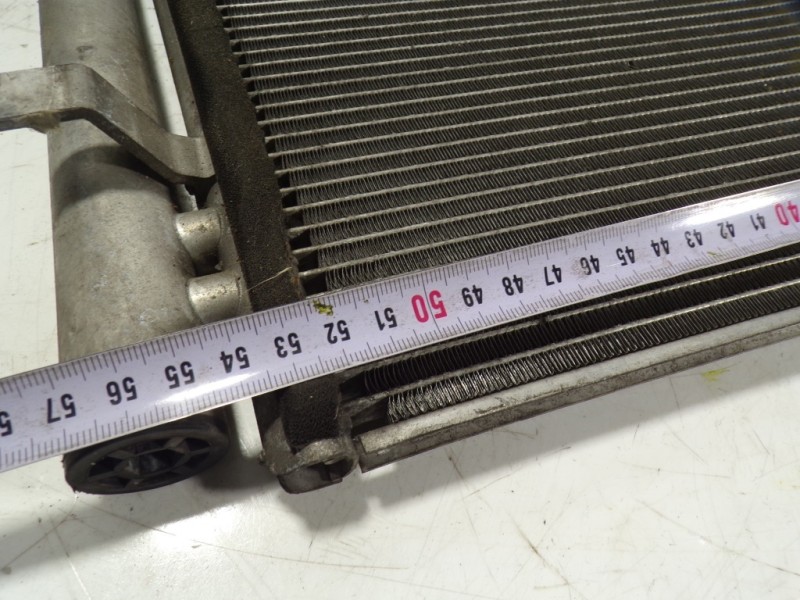 Recambio de condensador aire acondicionado para hyundai i20 1.4 cat referencia OEM IAM 976060U000  