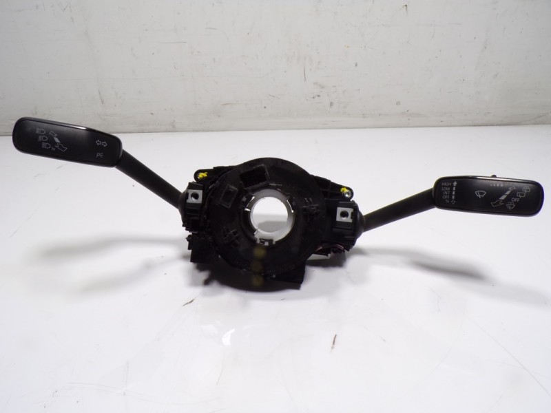 Recambio de mando intermitentes para seat toledo (kg3) 1.6 tdi referencia OEM IAM 2Q0953513IGI 2Q0953507E 