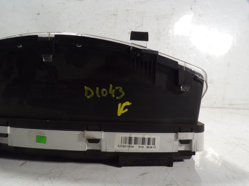 Recambio de cuadro instrumentos para hyundai i20 1.4 cat referencia OEM IAM 940131J011 940131J011 A2C83119100