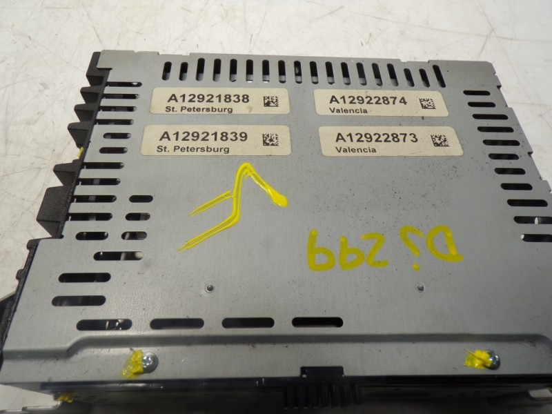 Recambio de sistema audio / radio cd para ford mondeo lim. trend referencia OEM IAM 2201402 DS7T19C107EJ A12922874