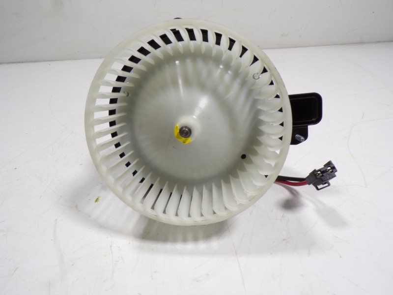 Recambio de motor calefaccion para seat ibiza (kj1) fr referencia OEM IAM 2Q1820021 GT860003 