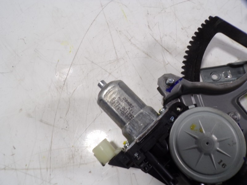 Recambio de elevalunas delantero derecho para hyundai i20 1.4 cat referencia OEM IAM 824041J010 988201J100 2621004670