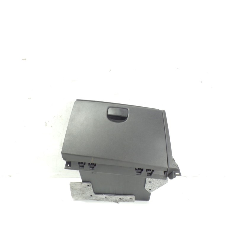 Recambio de guantera para hyundai i20 1.4 cat referencia OEM IAM 845101J000RY  