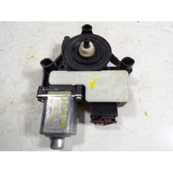 MOTOR ELEVALUNAS TRASERO DERECHO 5Q0959408D 5Q09598 