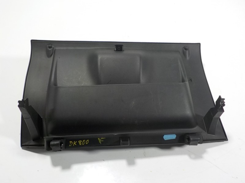 Recambio de guantera para citroën c3 1.2 12v e-vti referencia OEM IAM 825212  