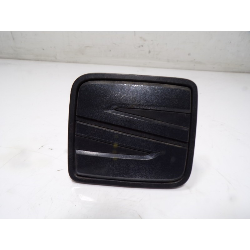 Recambio de maneta porton para seat toledo (kg3) 1.6 tdi referencia OEM IAM 6J0827565ARYP 6J0827565A 