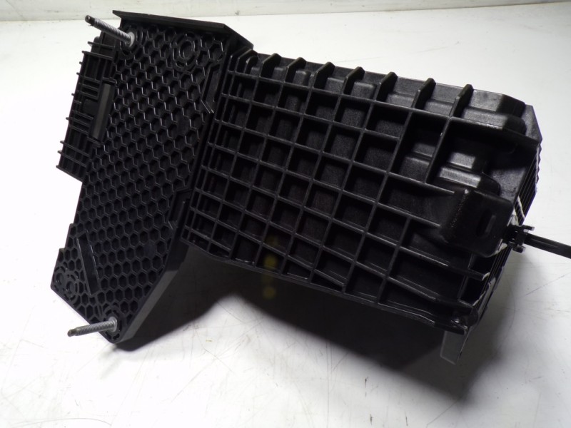 Recambio de moldura para opel corsa f electric referencia OEM IAM  9830928180 