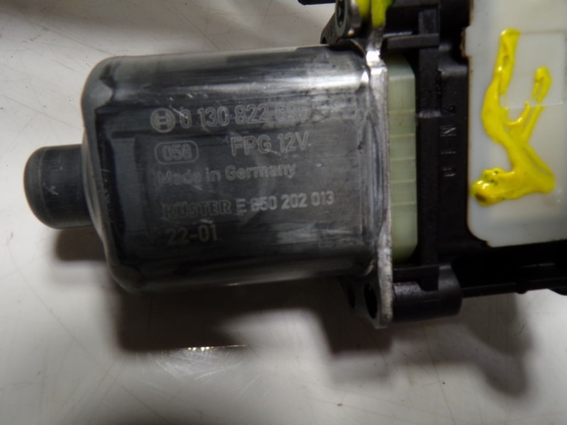 Recambio de motor elevalunas trasero izquierdo para seat ibiza (kj1) fr referencia OEM IAM 5Q0959407D 5Q0959407D 0130822695