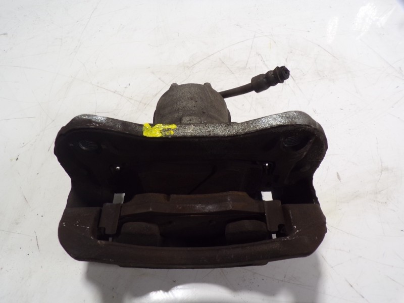 Recambio de pinza freno delantera derecha para hyundai i20 1.4 cat referencia OEM IAM 581301J100  