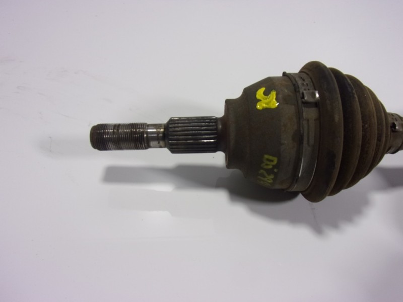 Recambio de transmision izquierda para ford mondeo lim. trend referencia OEM IAM 1865554 DG913B437EE 