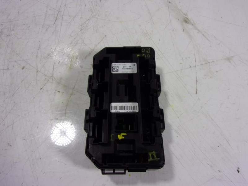Recambio de caja reles / fusibles para bmw serie 1 lim. (f20) 118i referencia OEM IAM 61149224866 922487903 