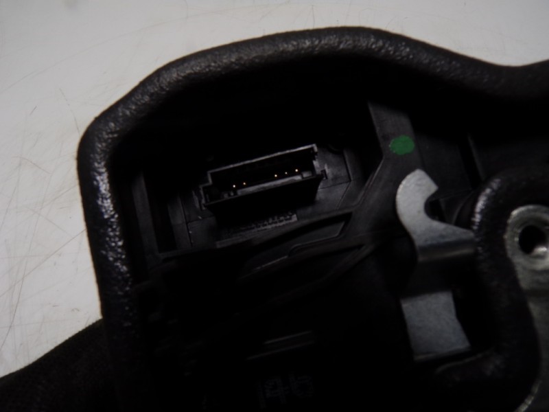 Recambio de cerradura puerta delantera derecha para bmw x3 (e83) xdrive 20d referencia OEM IAM 51217202146 7202146 