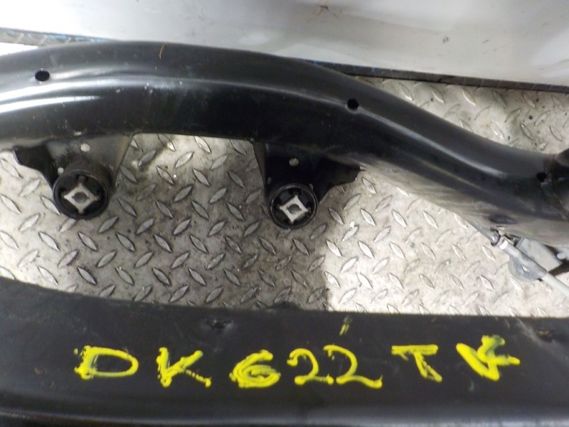 Recambio de puente trasero para bmw serie 1 lim. (f20/f21) 2.0 16v turbodiesel referencia OEM IAM 33316792505  