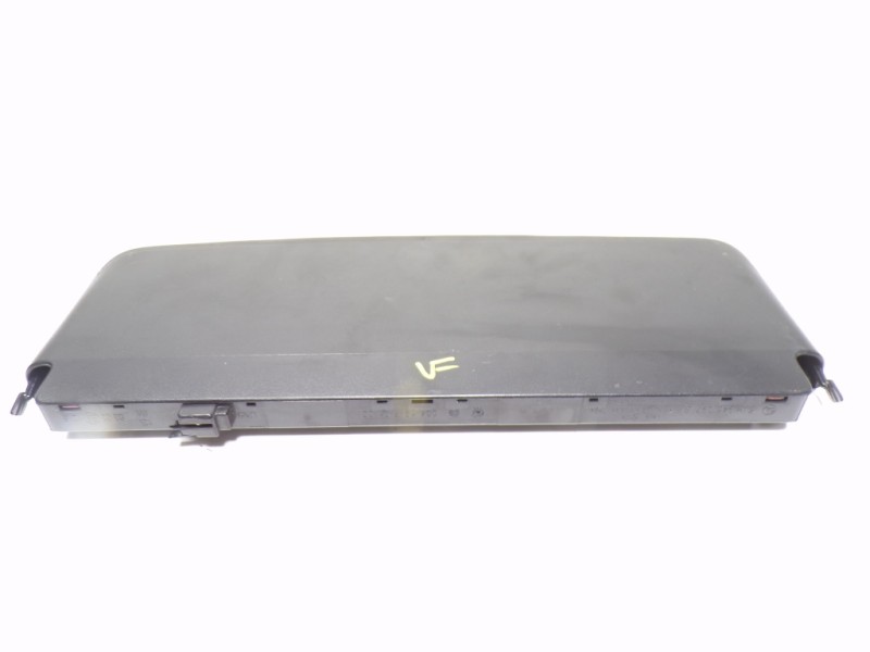 Recambio de piloto trasero central para seat toledo (kg3) 1.6 tdi referencia OEM IAM 5JH945097B9B9 5JH945097B 