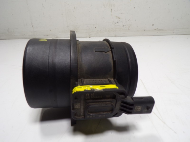 Recambio de caudalimetro para seat leon sportstourer (kl8) 2.0 tdi referencia OEM IAM 05L906461B 05L906461B 