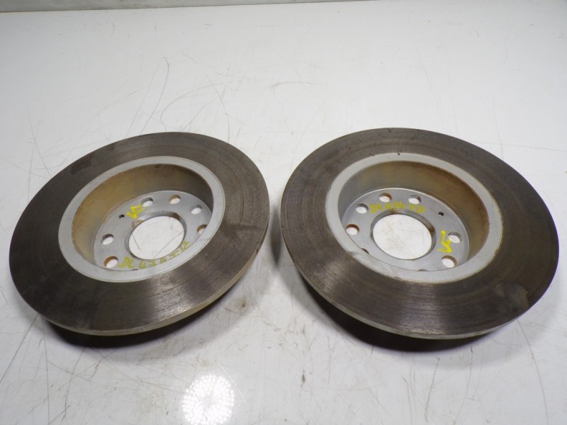 Recambio de disco freno trasero para seat leon sportstourer (kl8) fr referencia OEM IAM 5Q0615601D  
