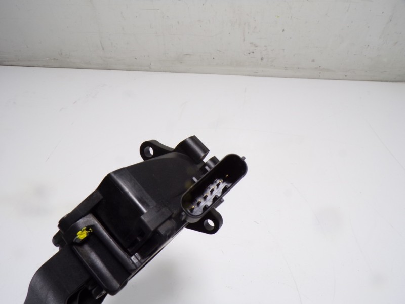 Recambio de potenciometro pedal para seat toledo (kg3) 1.6 tdi referencia OEM IAM 6C1721503D 6C1721503D 