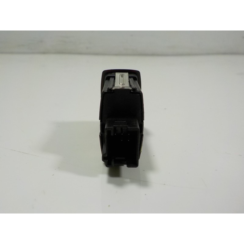 Recambio de warning para bmw serie 1 lim. (f20/f21) 2.0 16v turbodiesel referencia OEM IAM 61319231786 6131923178604 