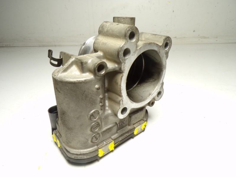 Recambio de caja mariposa para ford fiesta (cb1) 1.25 16v cat referencia OEM IAM 1745465 8A6G9F991AC 