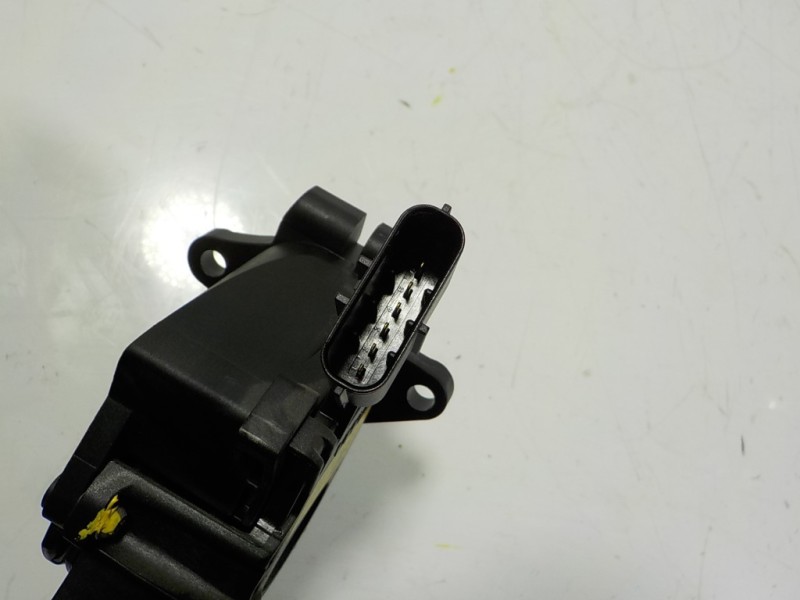 Recambio de potenciometro pedal para skoda fabia combi 1.0 tsi referencia OEM IAM 6C1723503D 6C1723503D 