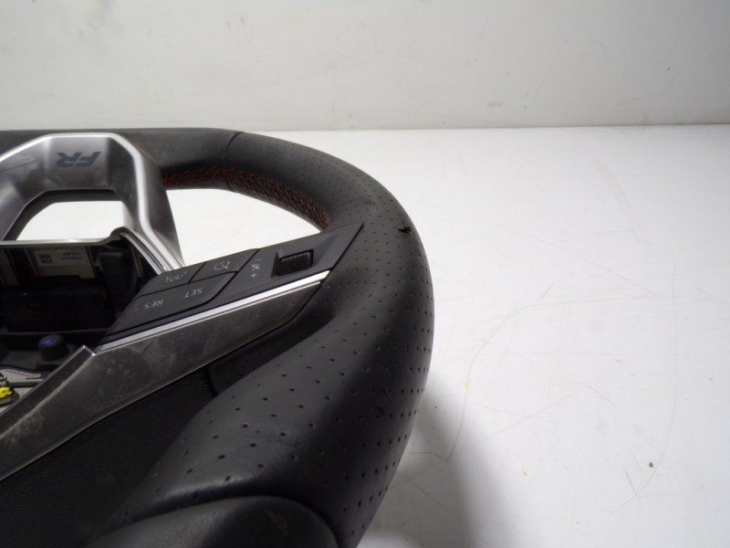 Recambio de volante para seat ibiza (kj1) fr referencia OEM IAM 5FA419091FCWVY 6F0410001D 