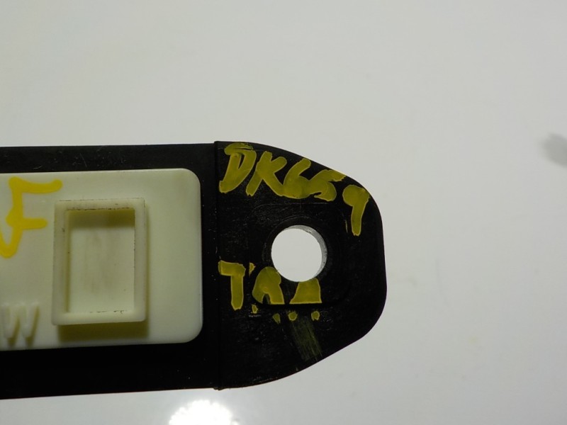 Recambio de maneta porton para toyota corolla (e21) hybrid 90kw referencia OEM IAM   