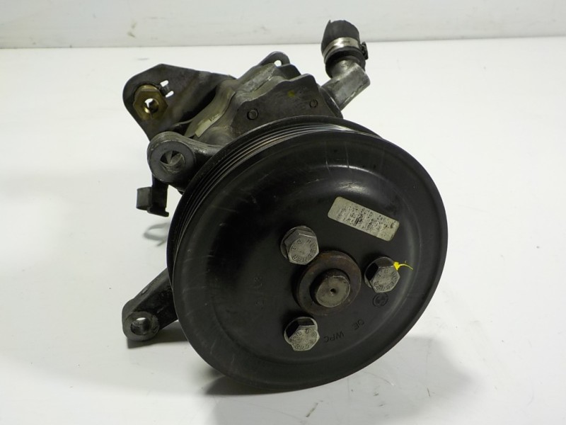 Recambio de bomba direccion para bmw serie 5 lim. (f10) 530d xdrive referencia OEM IAM 32416867159 679866503 