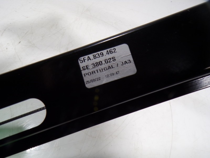 Recambio de elevalunas trasero derecho para seat leon sportstourer (kl8) fr referencia OEM IAM 5FA839462 5FA839462 