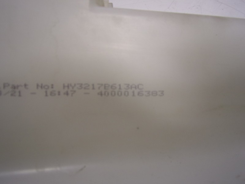 Recambio de deposito limpia para land rover new discovery l462 3.0 d referencia OEM IAM LR110609 HY3217B613AC 