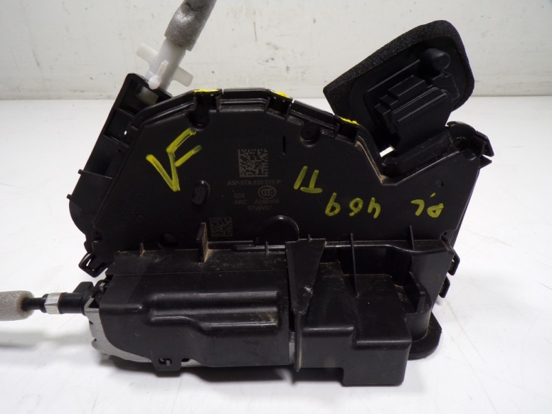 Recambio de cerradura puerta trasera izquierda para seat leon sportstourer (kl8) 2.0 tdi referencia OEM IAM 5TA839015P 5TA839015