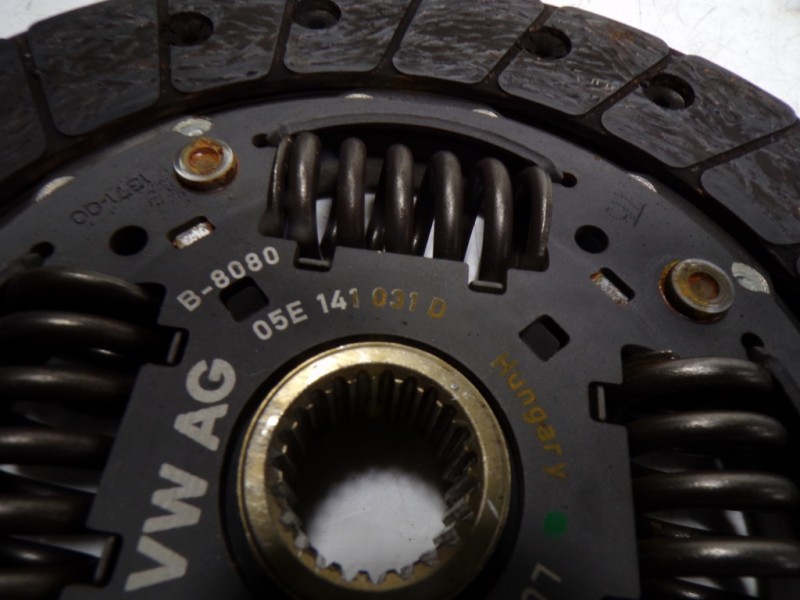 Recambio de kit embrague para seat leon sportstourer (kl8) fr referencia OEM IAM 05E141015D 05E141031D 05E105266C