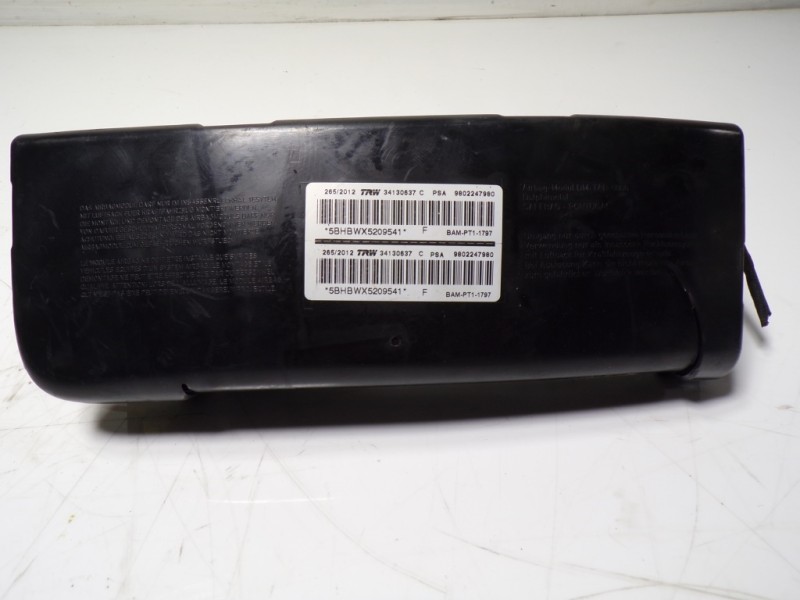 Recambio de airbag lateral delantero derecho para peugeot 208 1.4 hdi fap referencia OEM IAM 9800546780 9802247980 
